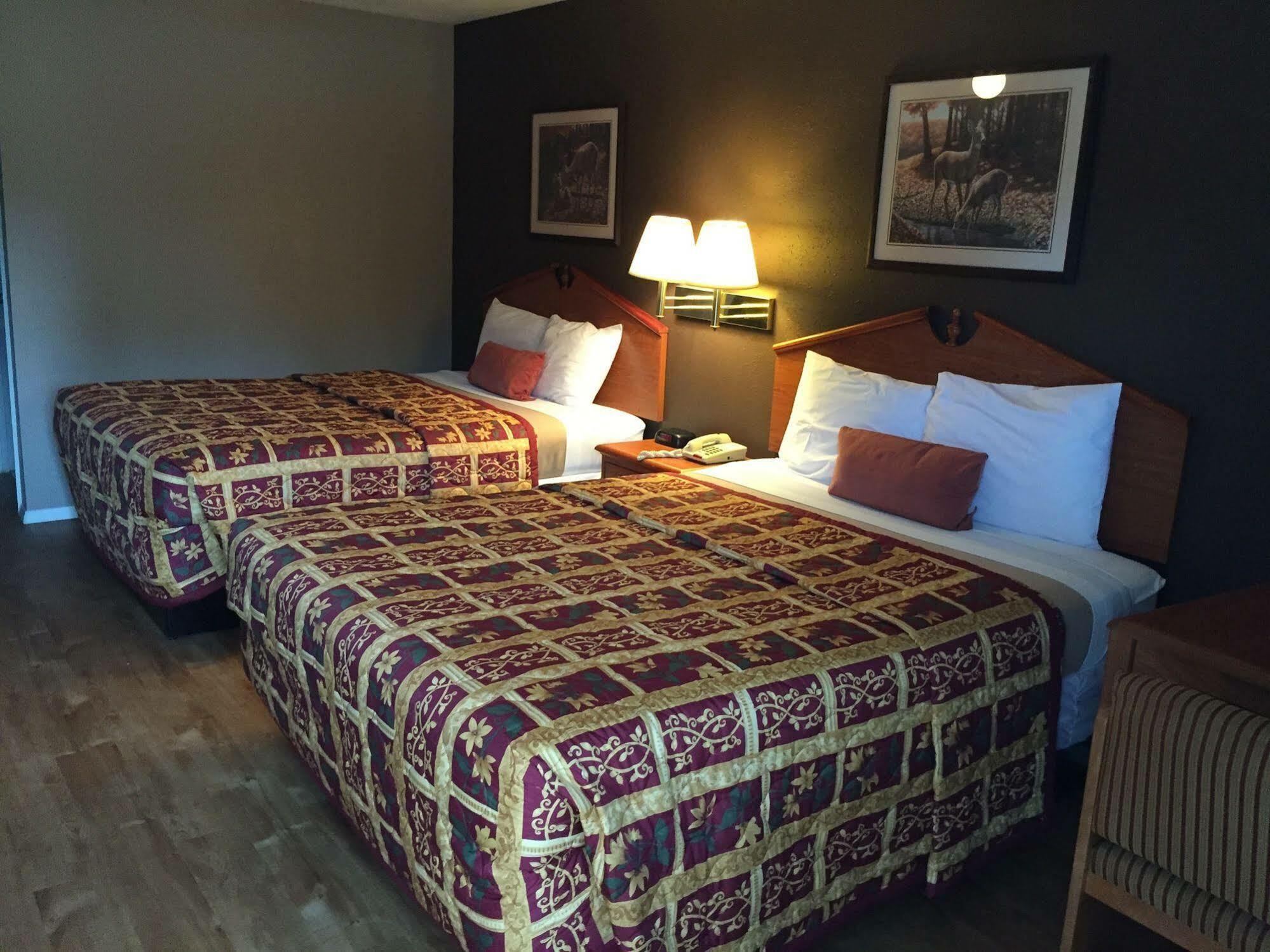 Deerfield Inn New Johnsonville Exteriör bild